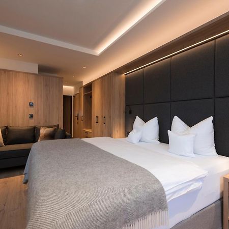 Hotel Sonnblick Lech am Arlberg Quarto foto