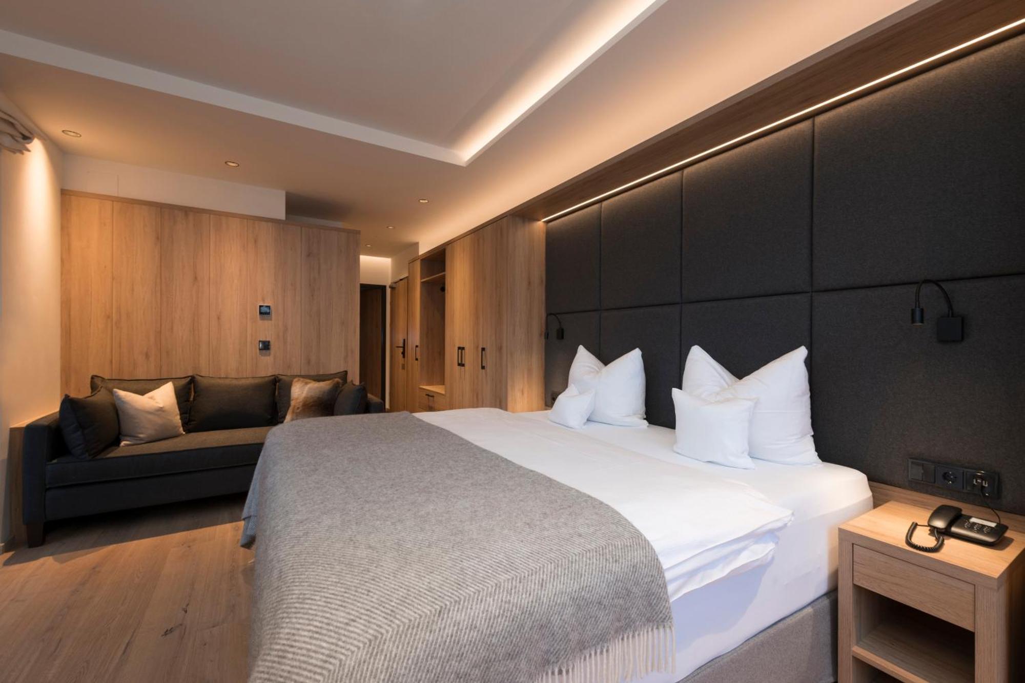 Hotel Sonnblick Lech am Arlberg Quarto foto